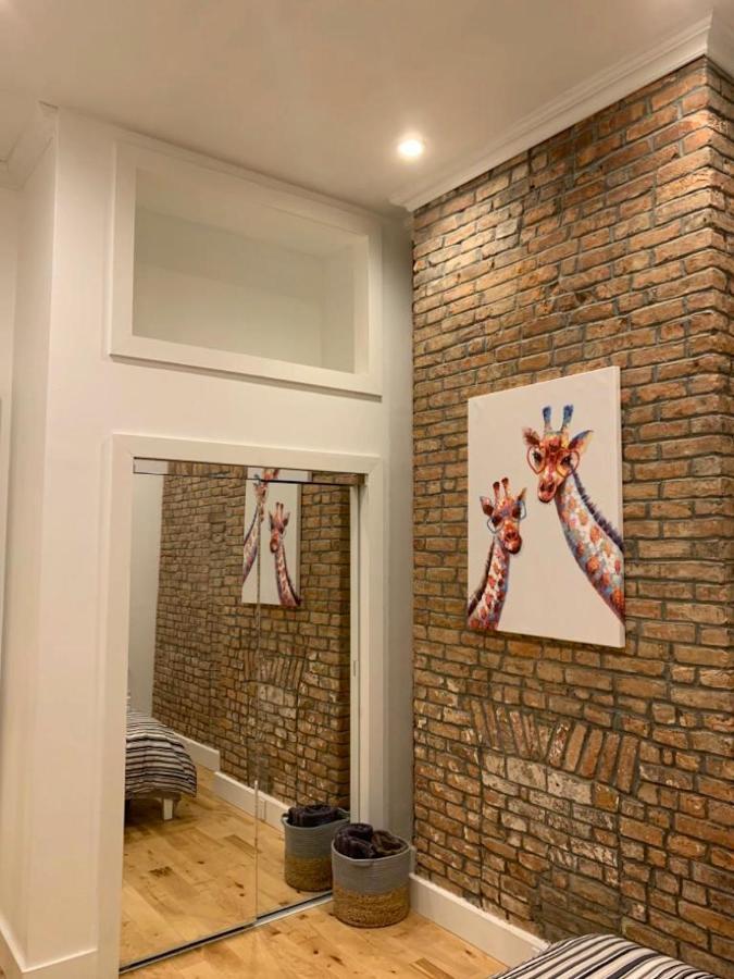 Newly Renovated Duplex Apartment 2 Нью-Йорк Экстерьер фото